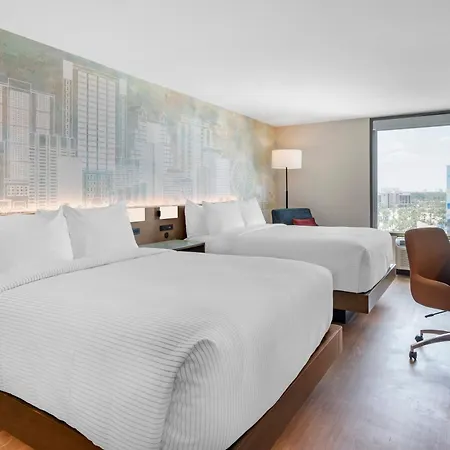 Cambria Hotel Orlando Near Universal Theme Parks